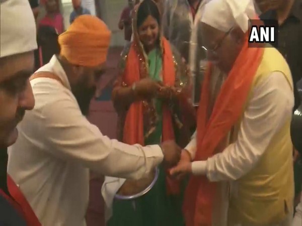 Haryana Chief Minister Manohar Lal Khattar at a Gurudwara in Panchkula on Sunday. Photo/ANI