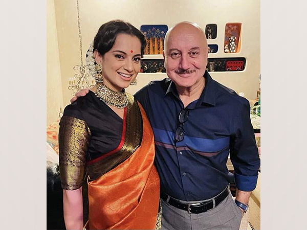Kangana Ranaut and Anupam Kher (Image source: Instagram)