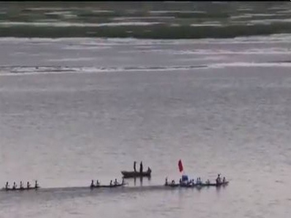 Visuals from the kishtie race held at Wular lake on Monday. Photo/ANI