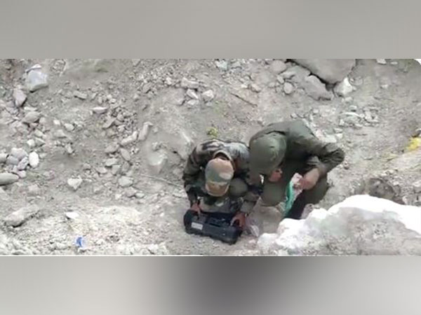 Visuals of Army personnel tracing survivors (Photo/ANI)