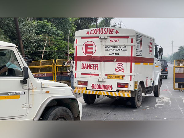 Explosives being carried to the Supertech twin tower in Noida (Photo/ANI)