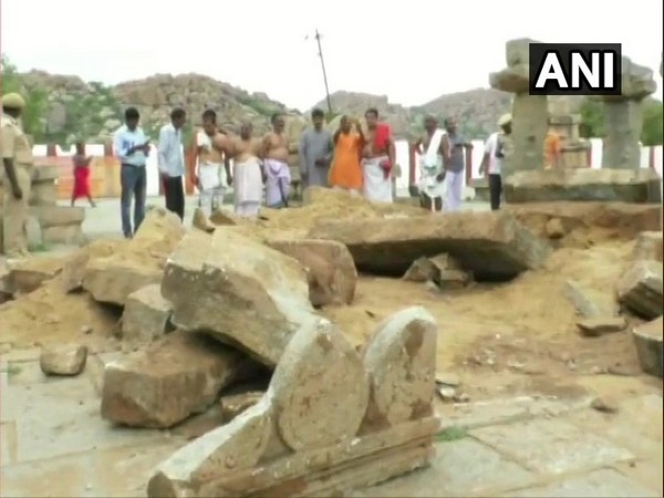 Temples of spiritual Gurus in Anegundi village of Gangavathi taluk have been destroyed