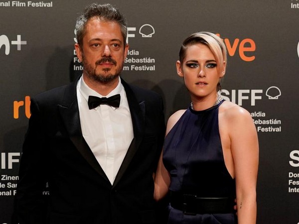 Director Benedict Andrews along with Kristen Stewart