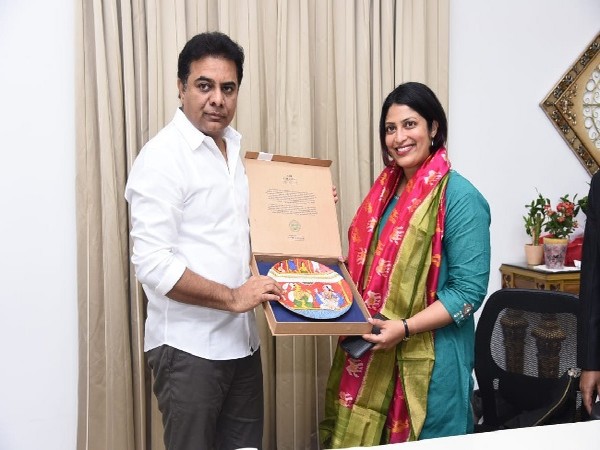 On left Telangana Minister KT Rama Rao with New Zealand MP Priyanca Radhakrishnan. 