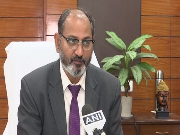 Dr Suresh Kumar, MD of Lok Nayak Jai Prakash Narayan Hospital (LNJP). (ANI/photo)