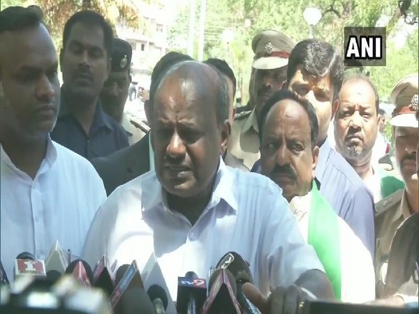 Karnataka Chief Minister HD Kumaraswamy speaking to media in Kalaburagi, Karnataka on June 27. Photo/ANI