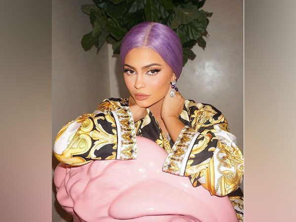 Kylie Jenner looks like real-life Barbie Girl in recent photoshoot
