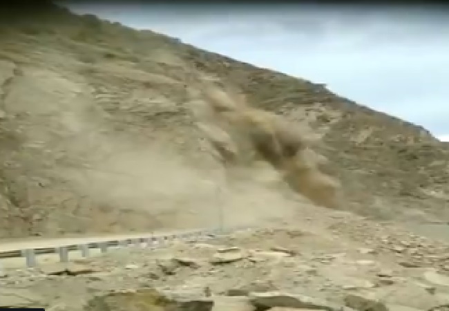 A landslide in Luhri-Anni section of National Highway 305 in Himachal Pradesh
