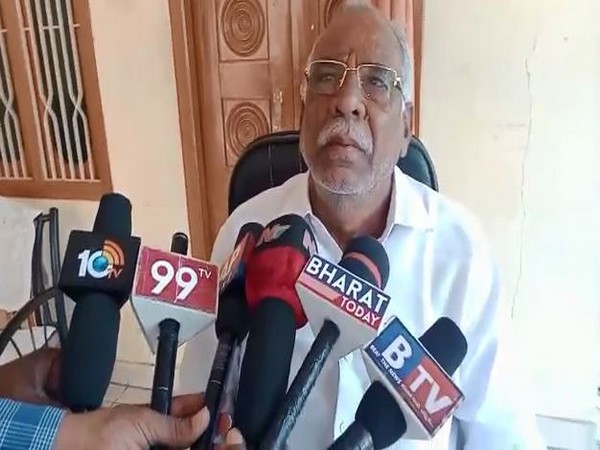 TDP leader Nannapaneni Lakshminarayana speaking to reporters on Saturday. Photo/ANI