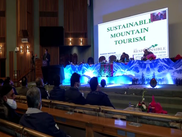 A glimpse of International Mountaineering Day in Srinagar