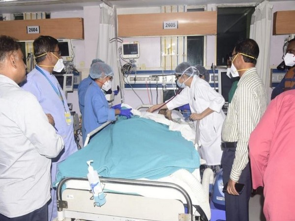 Visual of medical team in Apollo hospital with Rahul Sahu(Photo/ANI)