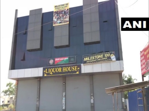 A still of a closed liquor shop in Indore.