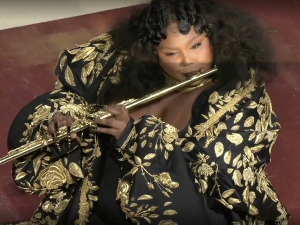 Lizzo at Met Gala 2022 (Image source: Twitter)
