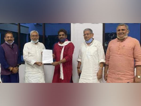 Raj Kumar Singh meeting Bihar Chief Minister Nitish Kumar. 