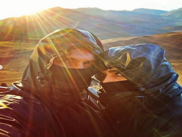 Deepika Padukona and Ranveer Singh (Image source: Instagram)