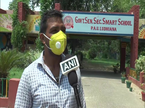 Vivek Kumar, parent while speaking to ANI on Friday. (Photo/ANI)