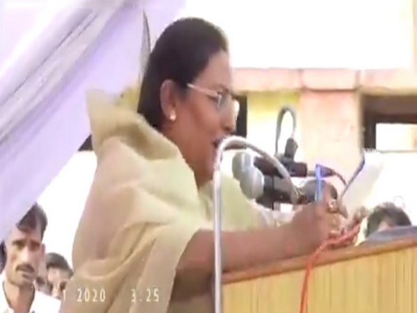 Maharashtra Minister Yashomati Thakur