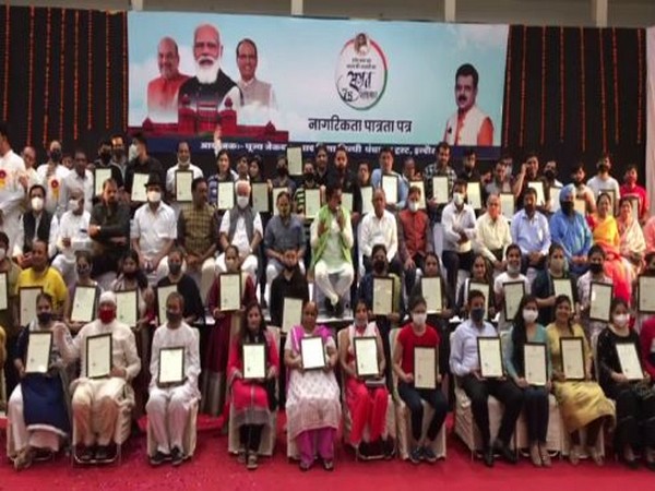 Sindhis with their Indian Citizenship certificates. (Photo/ANI)