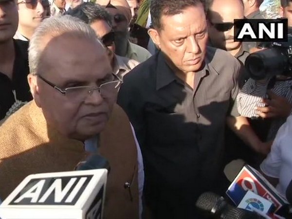 Jammu and Kashmir Governor Satya Pal Malik talking to media in Srinagar on Sunday. Photo/ANI