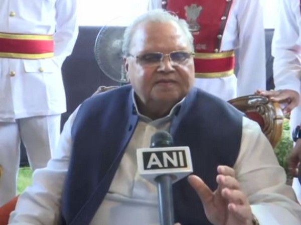 Goa Governor Satya Pal Malik talking to ANI in Panaji on Sunday 