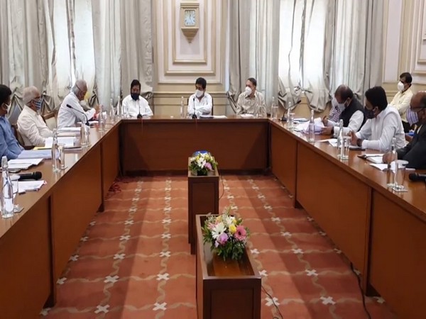 Visuals from meeting of Maharashtra Cabinet Sub-Committee.