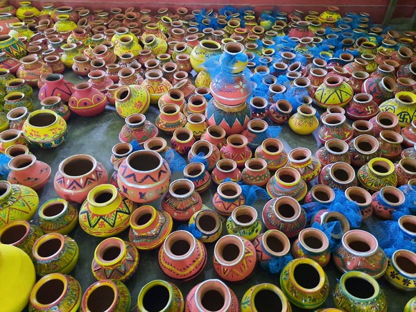 5,100 urns are being prepared for decoration ahead of 'bhoomi pujan' of Ram temple. (Photo/ANI)