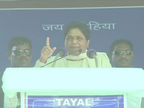 BSP chief Mayawati addressing an election rally at Mirzapur, Uttar Pradesh, on Friday. Photo/ANI