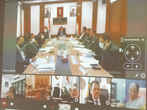 The meeting, which took place through video conferencing, was led by Fisheries Secretaries of both countries.