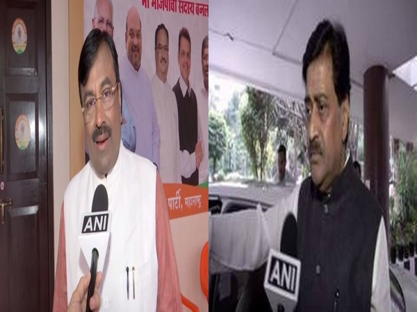 BJP leader Sudhir Mungantiwar (L) and Congress leader Ashok Chavan (R)