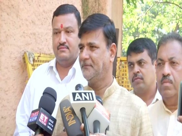 Vinayak Mete of Shiv Sangram Party speaking to reporters in Mumbai on Tuesday. Photo/ANI