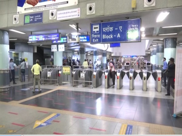 A visual from Rajiv Chowk Metro station of Sunday. [Photo/ANI]
