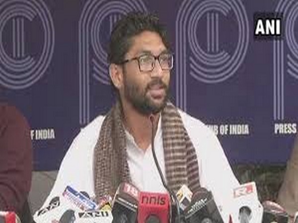 Member of Gujarat Legislative Assembly Jignesh Mevani (File photo)
