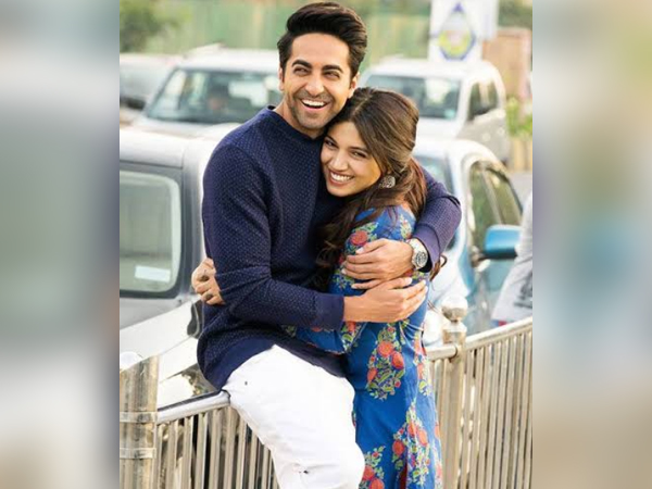 Actor Bhumi Pednekar along with co-star Ayushmann Khurrana (Image source: Twitter) 