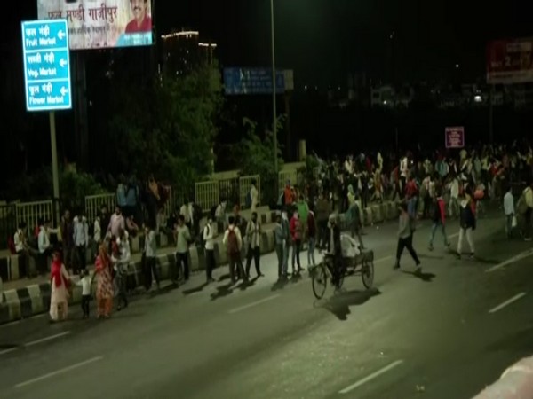Visual from Delhi-Uttar Pradesh border.
