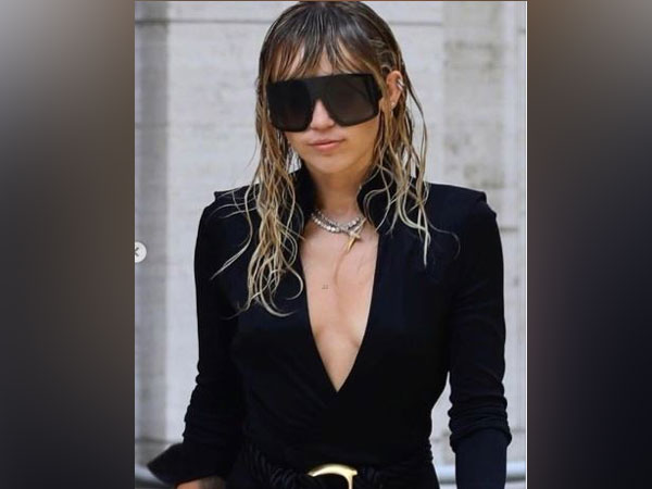Singer Miley Cyrus, Image courtesy: Instagram)