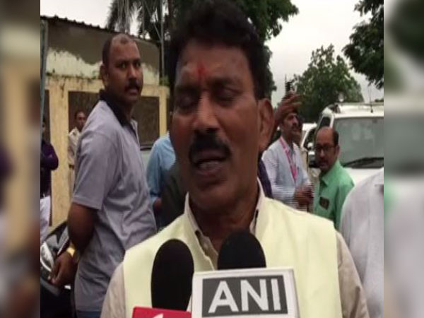 MP Health Minister Tulsi Silawat talking to ANI at Indore on Friday