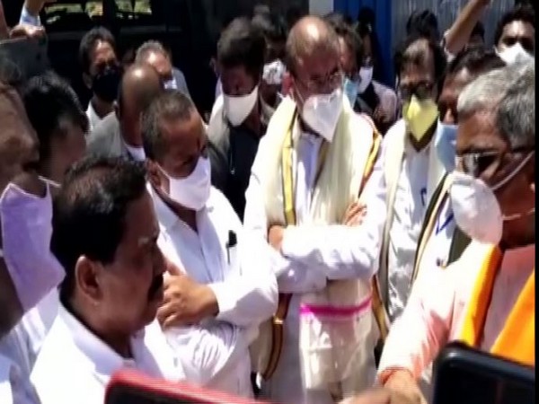 Both ministers visited the temple two days after the incident. (Photo: ANI)