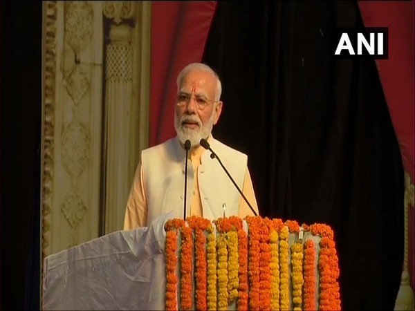 Prime Minister Narendra Modi speaking at the event in Dwarka, New Delhi.