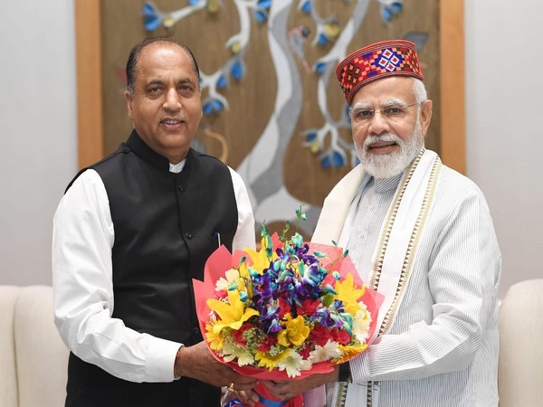 Himachal Pradesh Chief Minister Jairam Thakur meets Prime Minister Narendra Modi (Photo:  Jairam Thakur/Twitter)