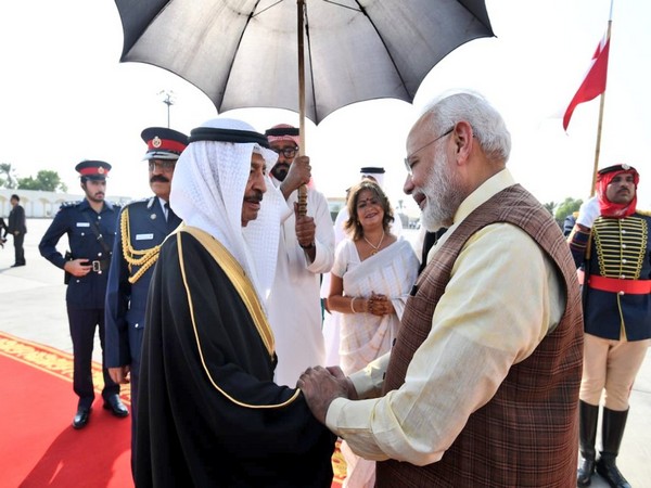 PM Modi was received by his Bahraini counterpart Khalifa bin Salman at an airport in Manama