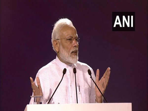 Prime Minister Narendra Modi speaking at 'Fit India Movement' launch event.