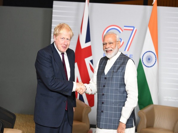 Prime Minister Narendra Modi and Boris Johnson (File pic) 