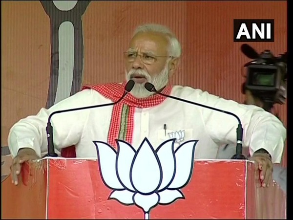 Prime Minister Narendra Modi addressing an election rally at Khandwa in Madhya Pradesh on Sunday. Photo/ANI