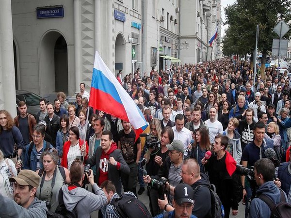 Protesters in Moscow on Sunday (Photo/Reuters)