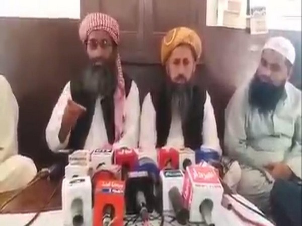 Islamic clerics in Pakistan interacting with media (Photo/ANI)
