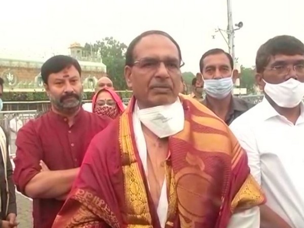 Madhya Pradesh Chief Minister Shivraj Singh Chouhan visited Tirumala temple in Andhra Pradesh today. (Photo/ANI)