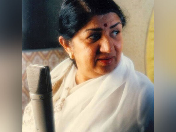 Lata Mangeshkar (Image source: Twitter)