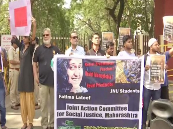 The Maharashtra Joint Action Committee for Social Justice on Wednesday staged a protest. Photo/ANI