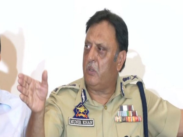 Jammu and Kashmir Additional Director General of Police (Law and Order), Munir Khan, speaking at a press conference in Srinagar on Wednesday. Photo/ANI