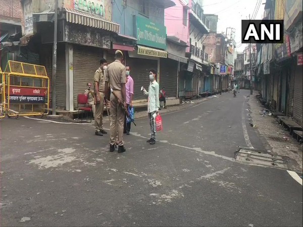 Strick lockdown imposed in Moradabad.